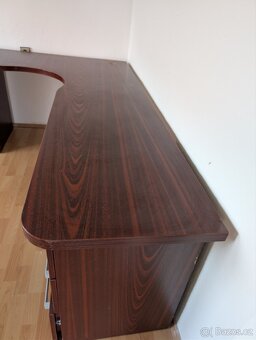 Pracovní stůl 210x170cm - 2