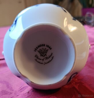 Prodám cibulakovou vázu Leander Loučky 1946 - 2