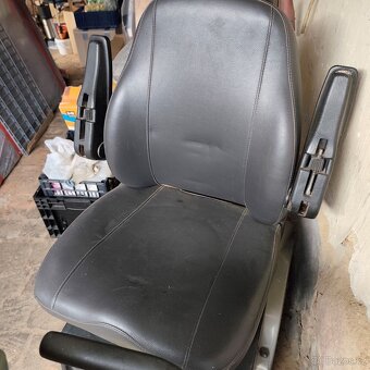 Elektrický skútr Comfort Solo TS120 vozík pro invalidy a sen - 2