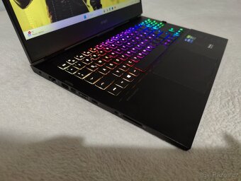 Herní notebook z i7, RTX 3070, 32gb rám a 1tb ssd - 2