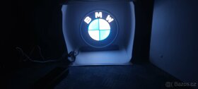 Prodám nový znak BMW s podsvětlením (led pásek) - 2