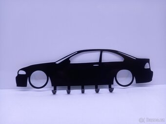 Bmw ,e30,e46,e60,e91 Stylový věšák na klíče - 2
