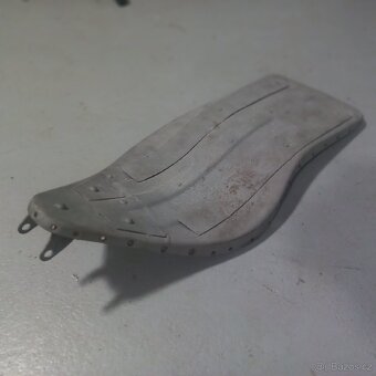 Podsedlovy plech jawa 500 - 2