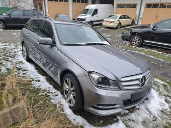Mercedes C 220cdi rok 2011 - 2