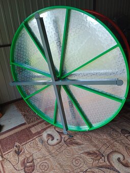 PŘENOSNÝ DĚTSKÝ KOLOTOČ - 2