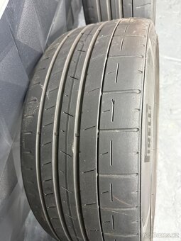 Letní pneu pirelli 235/35 r19 - 2
