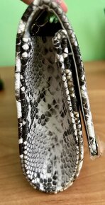 Psaníčko Kate Gray - 2