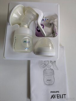 Manuální odsávačka Avent - 2