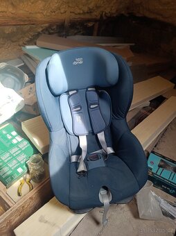 autosedačka pro miminka britax römer - 2