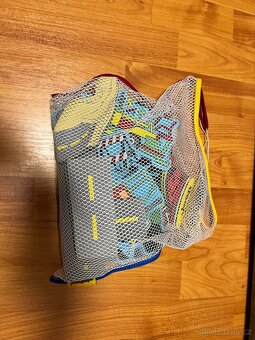 Penive hracky do vody auta a silnice - 2