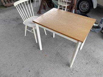 Stůl a 3 židle - 2