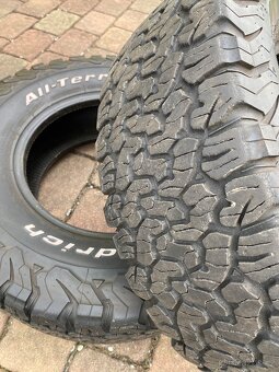 BF Goodrich All Terrain 265/70 R16 - 2