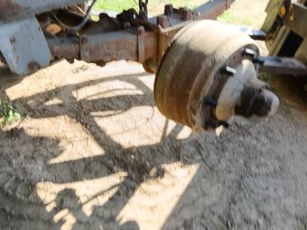 Náprava vlek 8t - 2