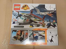 LEGO Jurassic World 76947 Quetzalcoatlus přepadení - 2