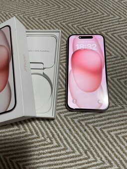 iPhone 15 256GB pink - 2