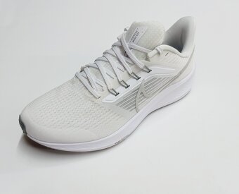 NOVÉ pánské tenisky Nike Air - 44,5 - 2