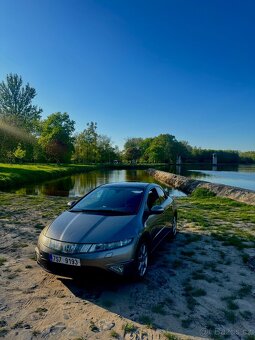 Honda Civic 8g - 2