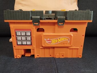 Hot Wheels Box - 2