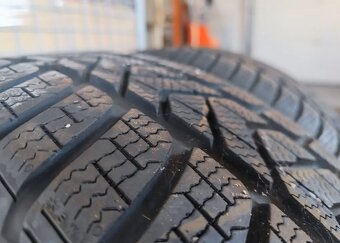 225/45/19 zimni pneu Pirelli - 2