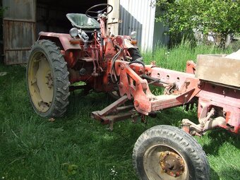 Traktor RS 09 - 2