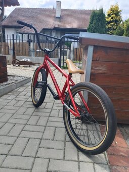 Prodám zánovní BMX koloHARO - 2