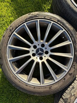 Alu kola Mercedes R19 - 2