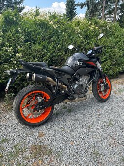 LeoVince LV-10 Black Edition – KTM Duke 790 (2018–2020) - 2