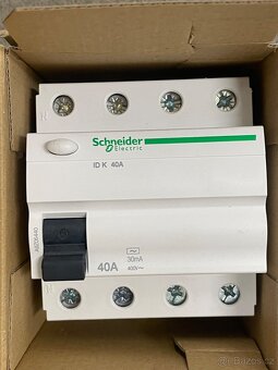 Proudový chránič schneider 40a, 4p 30ma - 2