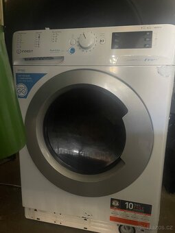 Indesit pračka se suškou - 2