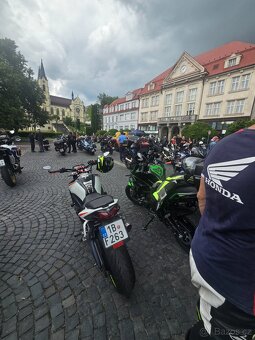 Yamaha fz1n - 2