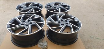 Hyundai n line 5x114,3 r18 disky 5x114,3 R18  proceed gt - 2