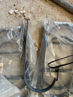 Hák žlabový dlouhý 330 mm barva Antracit RAL 7016 - 2