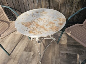 Bistro stolek se židlemi - 2