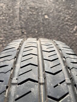 Nexen Roadian CTX 215/70 R15C - 2