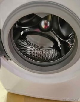 Prodam pracku  Whirpool - 2