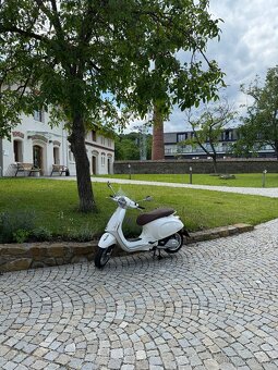 Vespa Primavera 125 ABS - 2