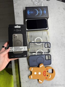 IPhone 12 Pro 128GB pacific blue + zdarma kryty - 2