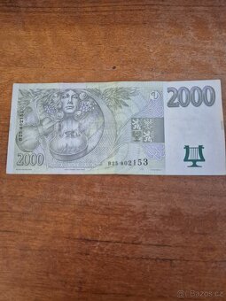 Bankovka 2000 Kč rok 1999 - 2