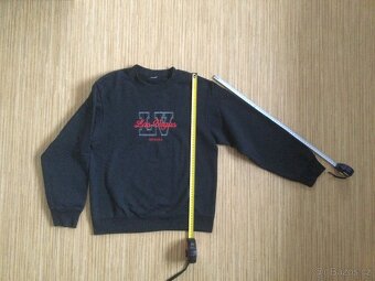 Mikiny vel. 40 (M) - 2