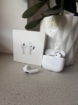AirPods 4 (2024) - 2