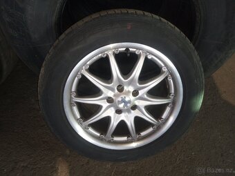 Kola VW T4 - 2