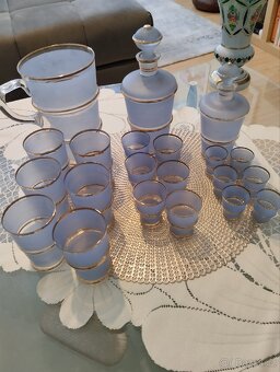 Krásne 2 sety ze skla a porcelanu po babičce z 50let. - 2