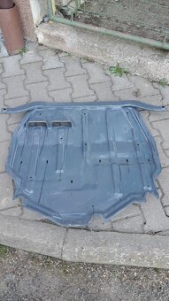 Železný kryt motoru Octavia 1 - 2