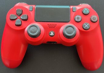 PS4 Pro + 8 her - 2