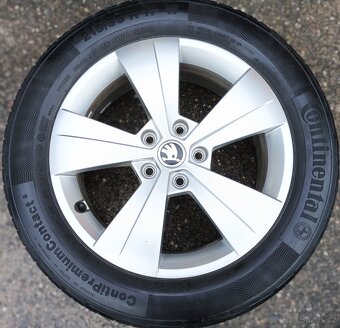 Originál sada alu disků Škoda Superb III 5x112 R17 Triton - 2