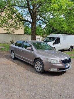 škoda superb r.v.2012 - 2