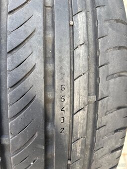 Nokian 215/65R15C letni 7mm - 2