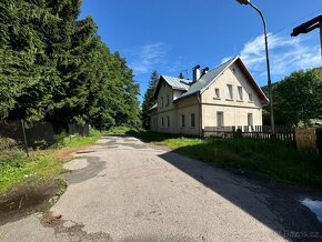Prodej byty 1+kk, 28 m² - Trutnov - Horní Staré Město - 2