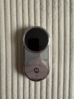Motorola Aura - 2