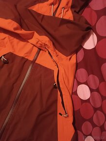 Dámská turistická nepromokavá bunda MH 500 Decathlon - 2